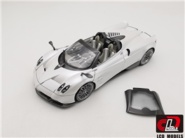 1:18 Pagani Huayra Roadster White color