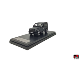 1-64  2018 Land Rover Defender 90 works V8 70th Edition Diecast model car- Matt Black color