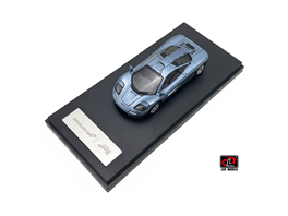 1-64 McLaren F1 Diecast model car- Blue color