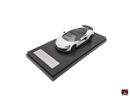 1-64 Mclaren 600LT Diecast model car -White color