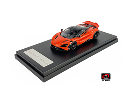 1-64 McLaren 765LT Diecast model car -Orange color