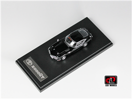 1-64 Toyota 2000GT-Black